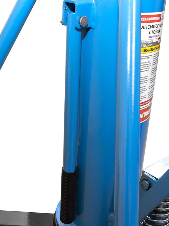 Стойка трансмиссионная со столом на 1000 кг. SD0301A