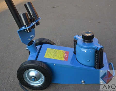 Домкрат грузовой подкатной пневмогидравлический 22т 1600-6