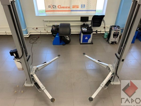 Автомобильный подъемник с верхней синхронизацией RLP2-450U